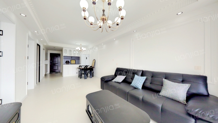 高铁通勤三居，业主急售精装两居，拎包入住-客厅