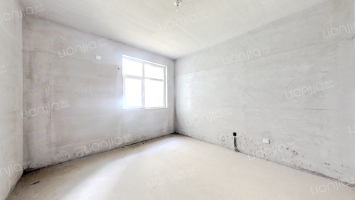 南向  采光好  交通便利  满二  唯一-卧室B