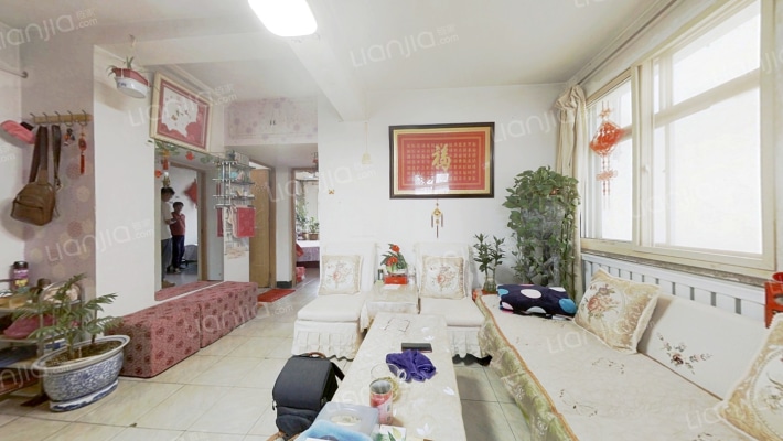 华阳西路乐亨小区  南北通透两居-客厅