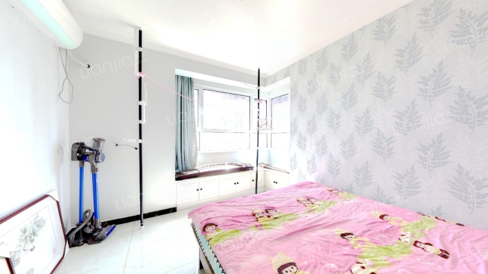 牛津花园 南北三居 精装修 可贷款-卧室C