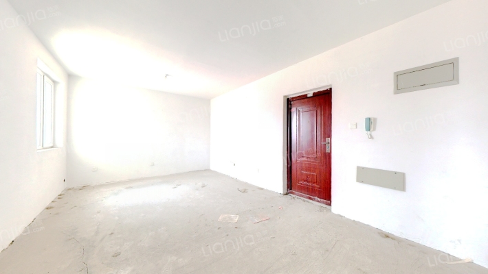 冠云路开发区段宏远景园两居室好楼层采光充足价格低-客厅