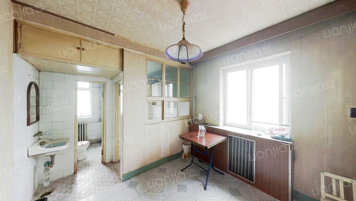 无公摊，稀有板楼社区 南北通透户型，采光好-餐厅