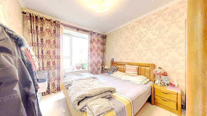 香邑溪谷93平全南大两居 中高好楼层 房本满二自住装修-卧室B