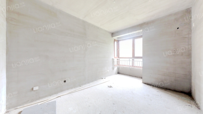 金品时代一层采光好，无遮挡，楼栋位置好-卧室B