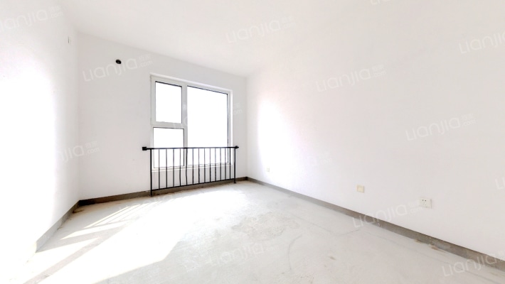 诚心出售 价格可议 户型方正 毛坯房可以随意装修-卧室C