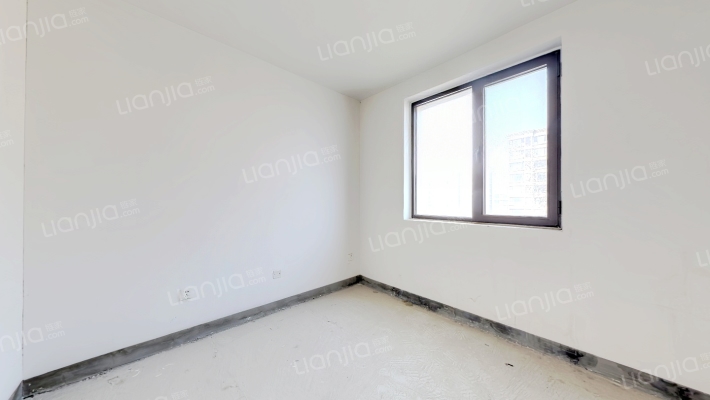 满二，南北通透，中高楼层，采光充足-卧室B