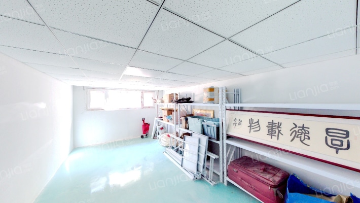 ha华装修未住 带露台 带小院 有车库  房本满二-卧室B