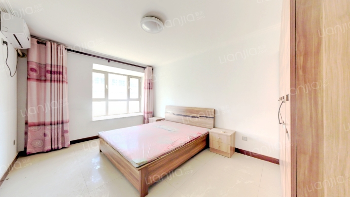 开发区  君临天下御景园  全南两居室-卧室B