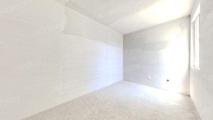 此房满五唯一，南向 户型方正 高楼层 采光好-卧室A