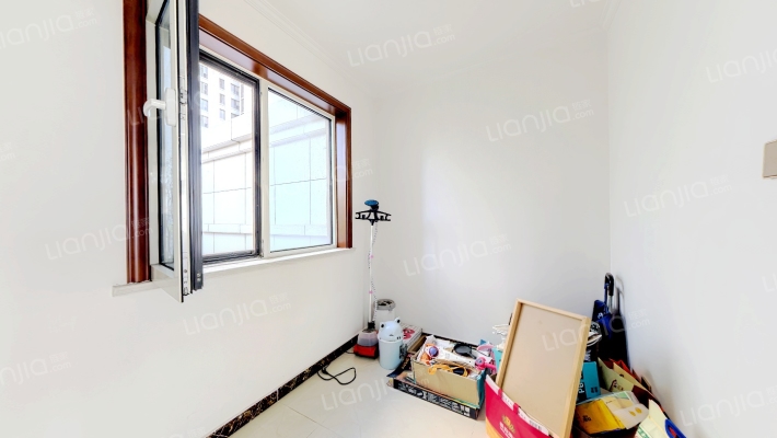 涿州高铁狮子城精装修大三居室，还有一个大露台-卧室B