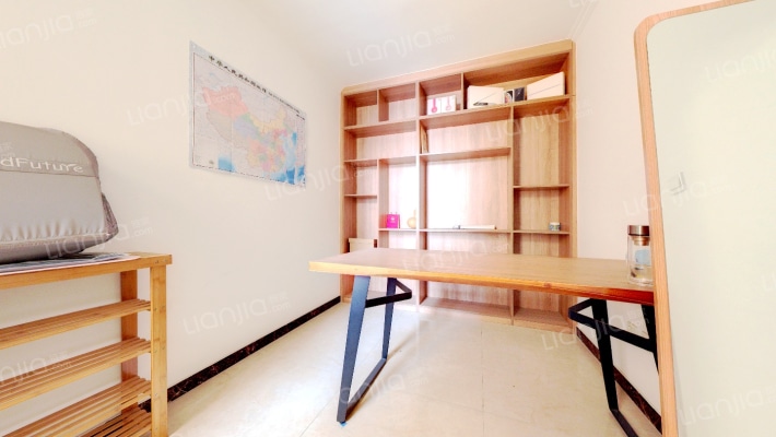 双塔社区低单价三居双卫，中间楼层视野开阔，配套齐全-卧室C