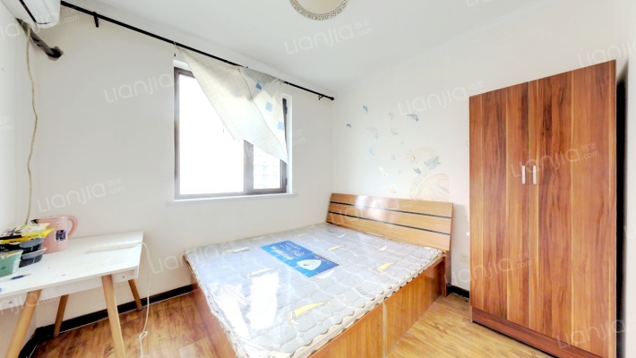 满二，简单装修，南北通透，中高楼层，采光充足-卧室A