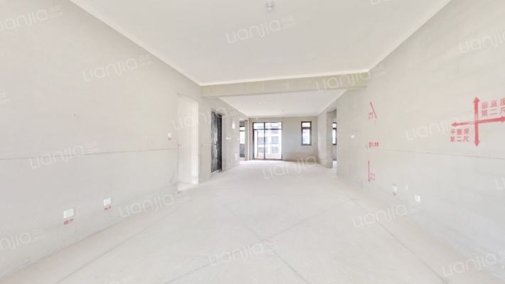 出售 凤麟府洋房 南北通透三居双卫  采光好-客厅