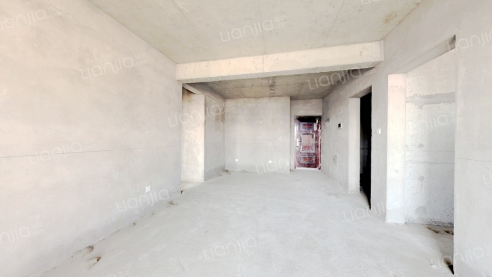 万悦城，次顶层，采光好，视野好，26年4月满二。-客厅