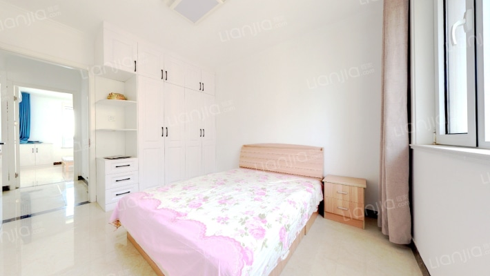 德信公园北侧，精装修两居室，随时看房-卧室A