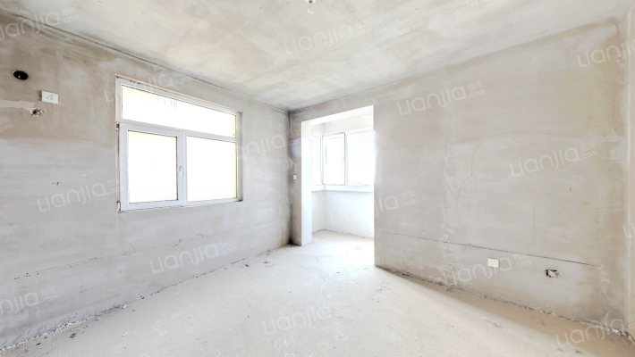 凯旋门正规一居室，总价低，毛坯好装修-卧室