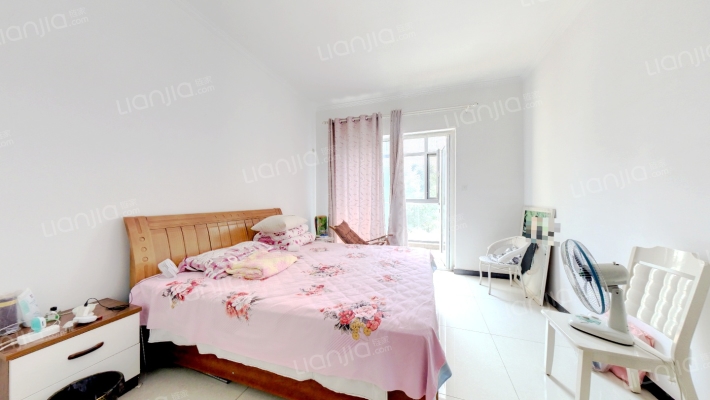 南北通透户型 格局方正 精装修-卧室C