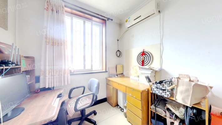 南北通透三 房本满五年 简单装修.-卧室C