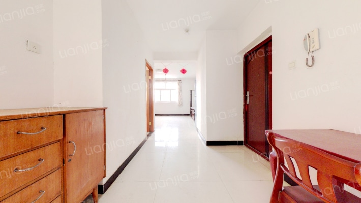 朝阳路 电梯房南北通透三居室 带地下室-客厅