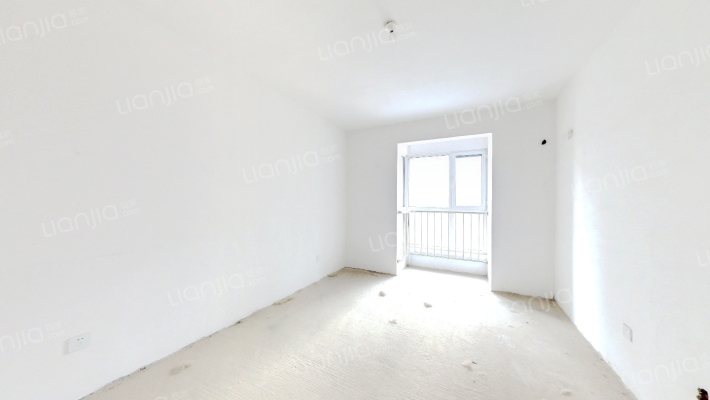 南北通透    大两居   业主诚心出售-卧室B