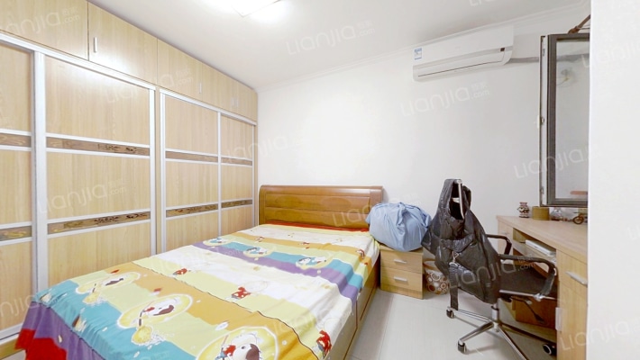 涿州开发区名流美域精装修房本满二南向两居室-卧室B