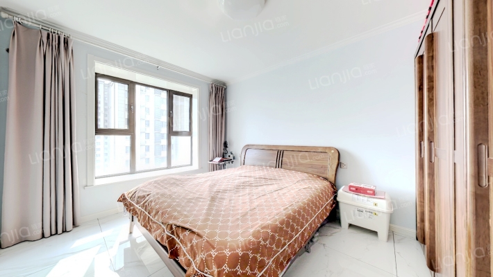 高铁旁，南北通透大三居，双卫，精装，拎包入住-卧室C