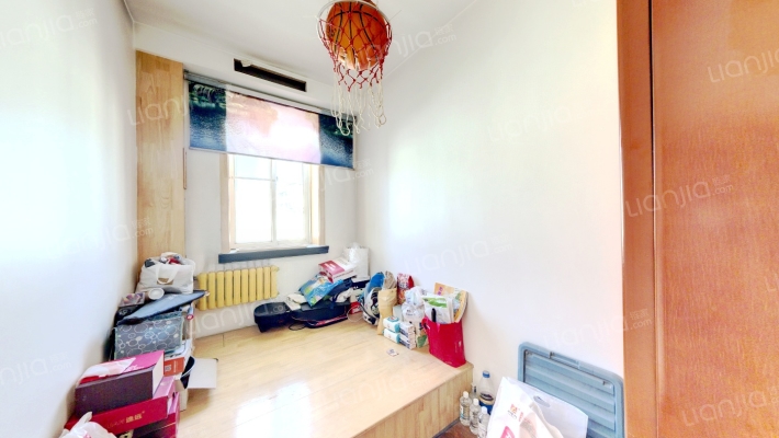 范阳主路旁单位家属院东西通透小三居出售-卧室C