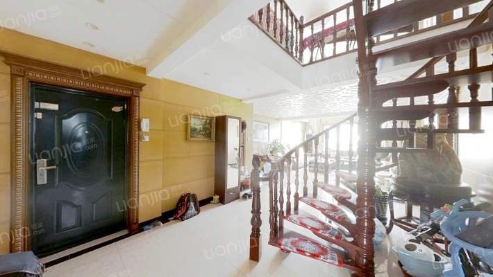 范阳路一梯两户洋房大跃层精装修带车库和地下室税费低-客厅A