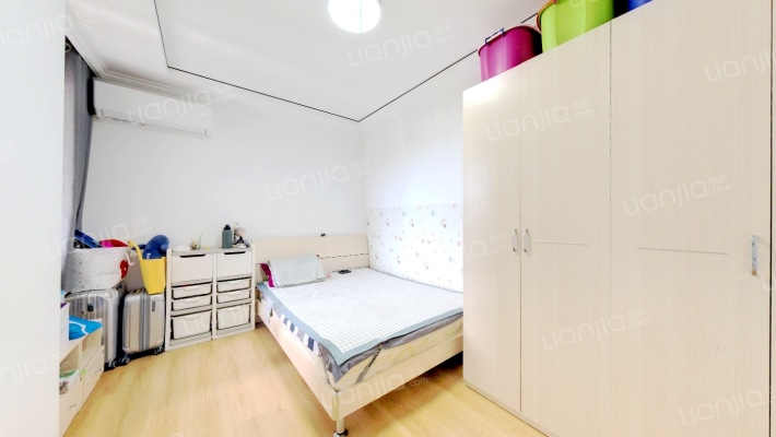 高铁旁 新干线 复式四室两厅两卫-卧室B