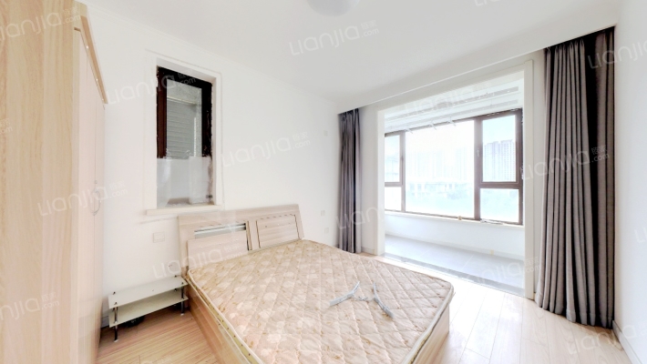 业主诚心出售，明厨明卫，独立餐厅。-卧室C