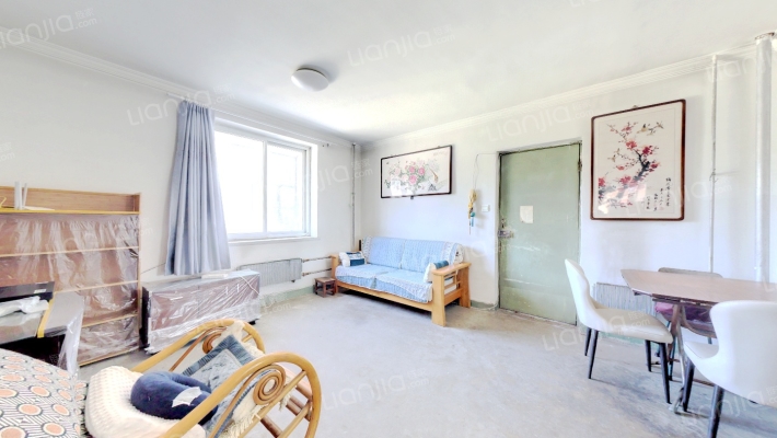 范阳路矿山局家属院南北通透正规两居-客厅