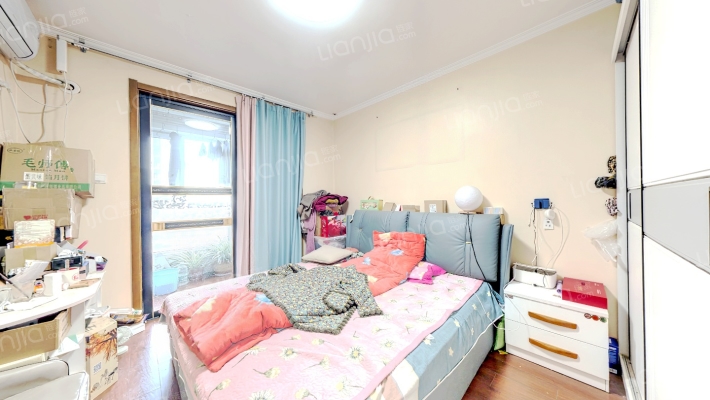 宏远景园 3室1厅 南 北-卧室C