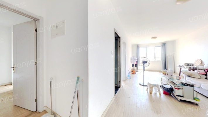 香邑溪谷 南向两居 中高楼层 满二-客厅