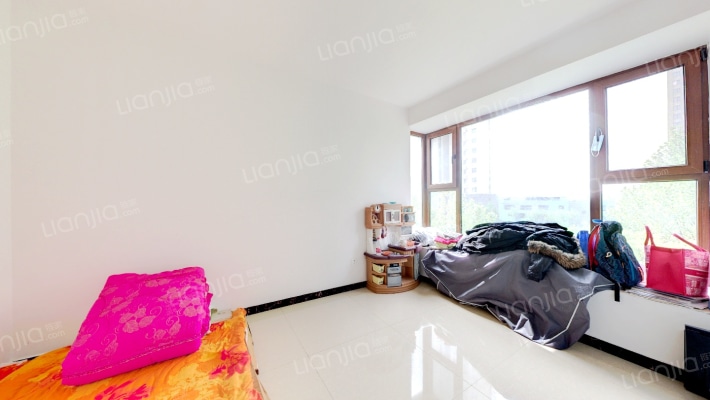 有房本！急售高铁新干线 精装双卫H 大三居-卧室A