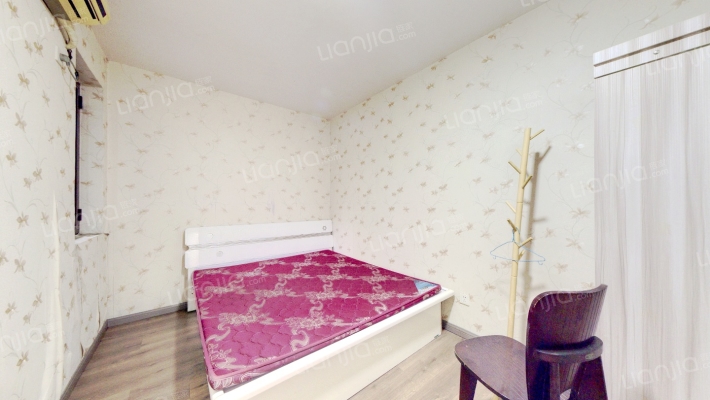 带装修三居，一层带大花园，拎包入住-卧室A