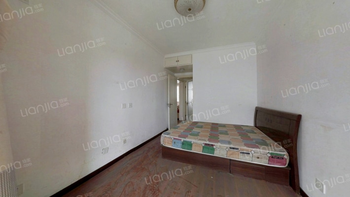 南北通透两居 带车位。地下室  有装修-卧室B