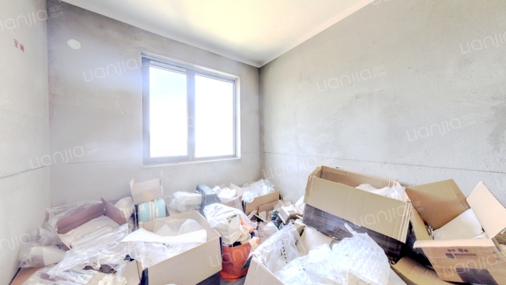 天伦湾三期南北通透三居室，一个单元，居住人数少-卧室C