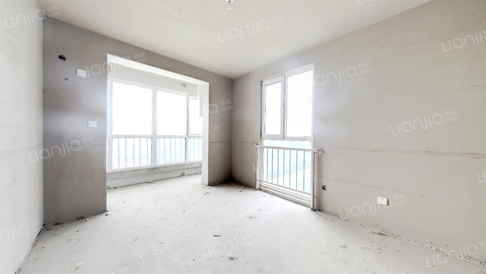 满五唯一 中间楼层 三居采光全天-卧室B