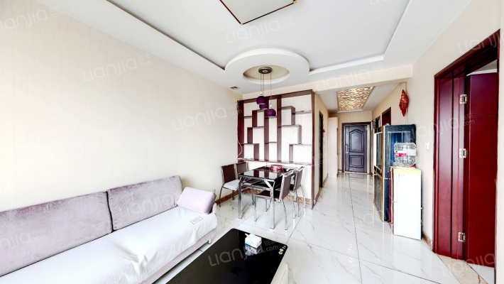 房子精装修，全南两居室。带地下室，业主诚心出售-客厅