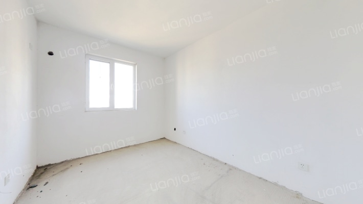 南北通透采光充足，毛坯房自由装修-卧室A