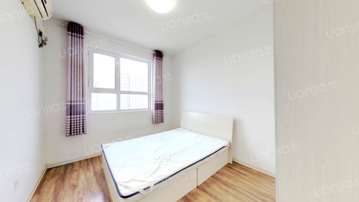 此房格局户型方正，中间楼层，带装修 南北通透-卧室B