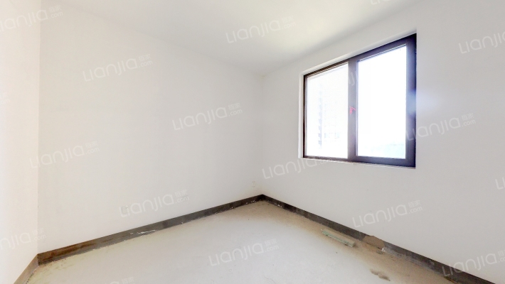 满二税少，中低楼层，采光充足，配套齐全，交通便利-卧室D