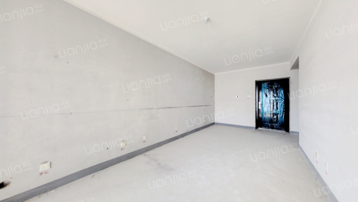 房子中高楼层，户型方正没有浪费空间，房子集中供暖-客厅