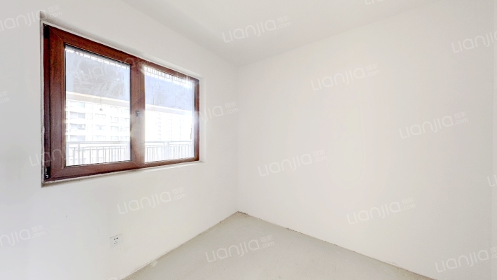 鸿坤理想尔湾 3室1厅 南 北-卧室A