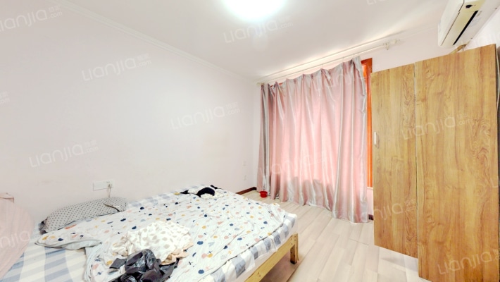 精装修 F户型 中层 满五 东户 拎包入住 南北通透-卧室C