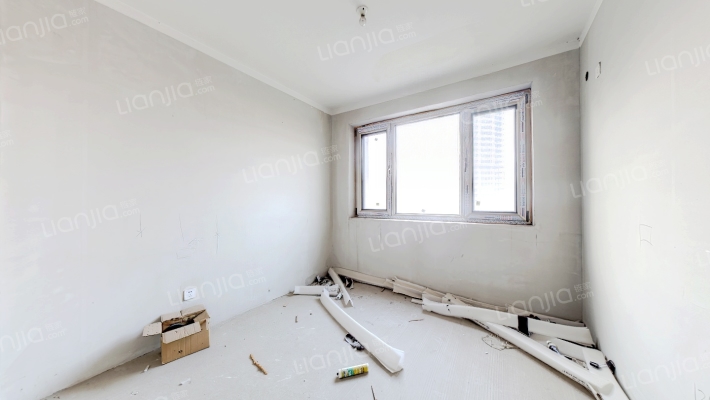 华融现代城 3室1厅 南 北-卧室A