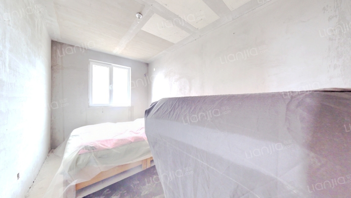 德信公园 交通方便 小区24小时安保 中高喽层采光好-卧室B