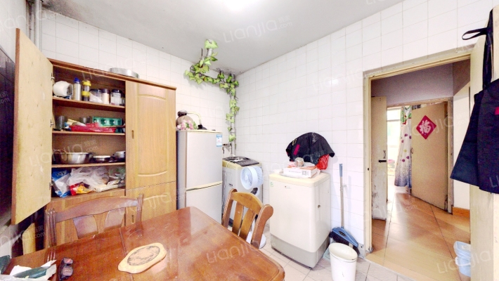 水电四局南北通透，大社区市政集中供暖-餐厅