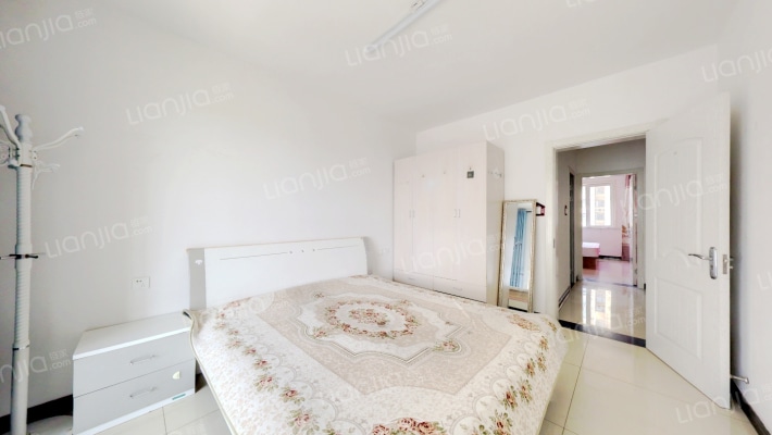 范阳路  京港澳高速  名流美誉 南北通透三居室-卧室C