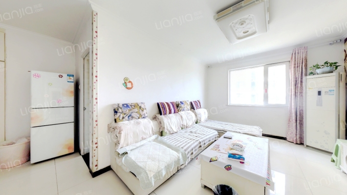 宏远宜居园 精装两居中间楼层 满二 拎包入住-客厅